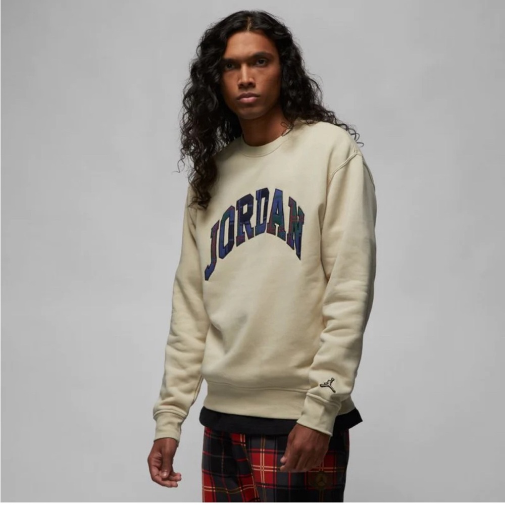 Jordan Essential Holiday Men's Fleece Crew-Neck Sweatshirt Size S DV1574-206